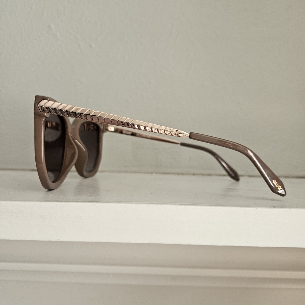 NWOT Quay Coffee Run Sunglasses - Picture 3 of 8